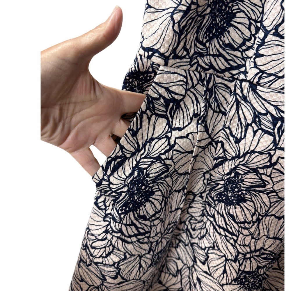 The Limited Floral Fit & Flare Dress Size 16 Pink Navy Sleeveless Pockets NWT - Picture 10 of 13